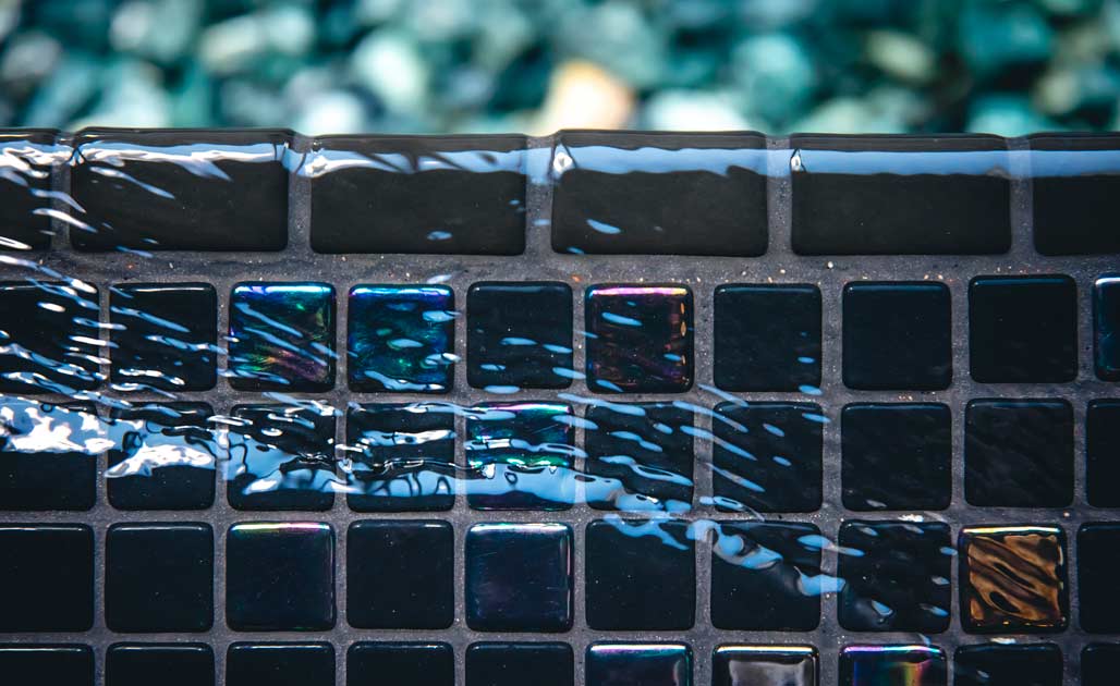 como-detectar-fugas-en-la-piscina