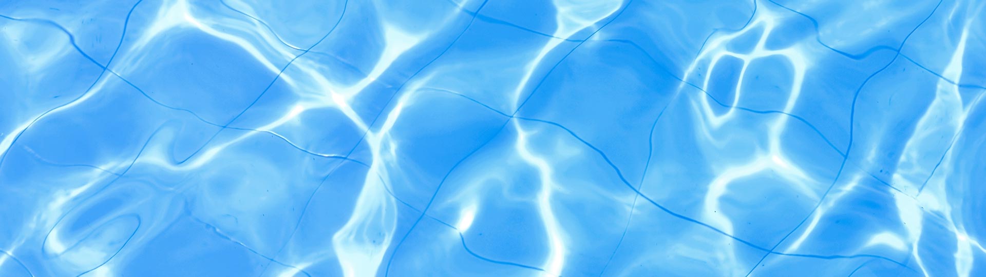 como-limpiar-agua-verde-piscina