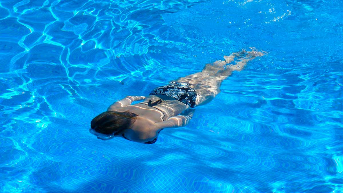 iluminacion-piscinas-cupoola