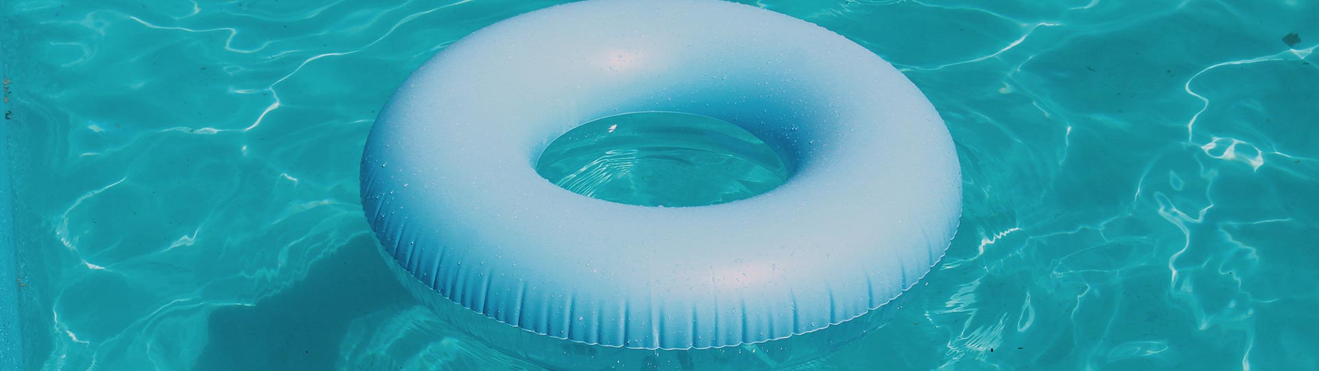 precauciones-bebes-piscina